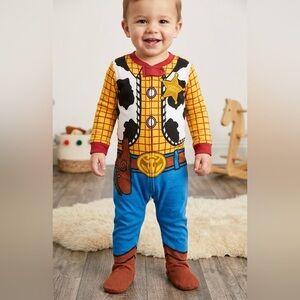 🚨Disney Baby Woody Toy Story Footie